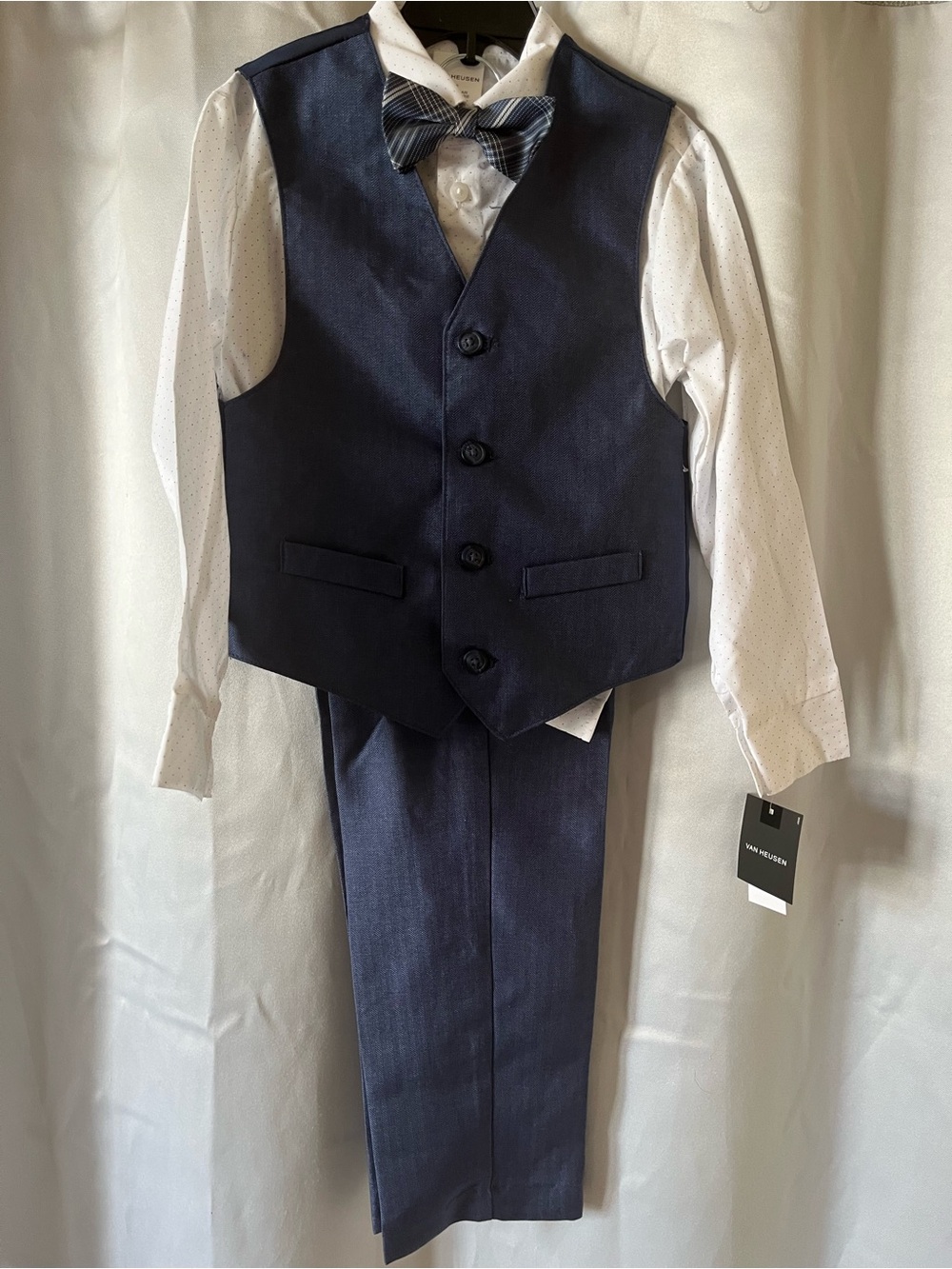 Van Heusen 4 Piece Boy's Set